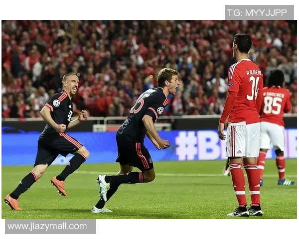 欧冠激战：拜仁逆转本菲卡补时绝杀引发全场狂欢与转会传闻