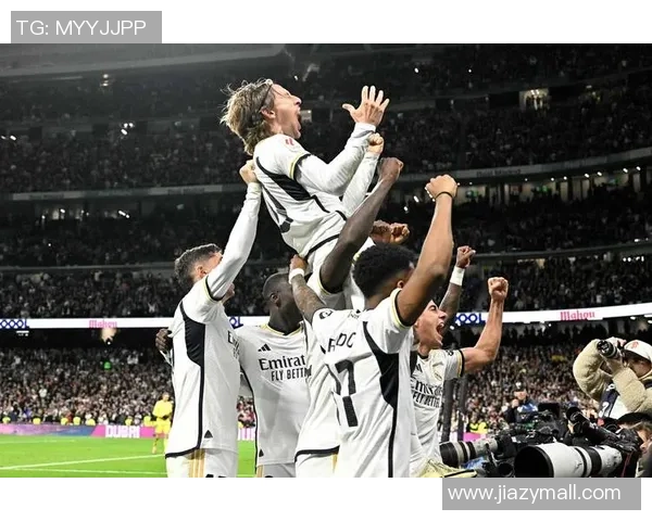 足总杯精彩对决皇马逆转多特蒙德补时绝杀引爆全场热情