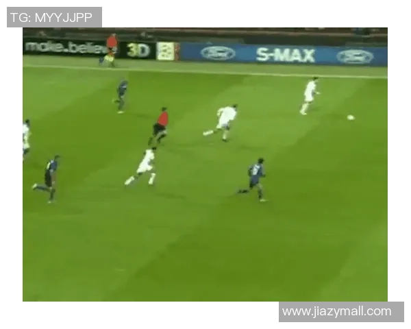 意甲巅峰对决国米大胜AC米兰帽子戏法引爆全场战术解析