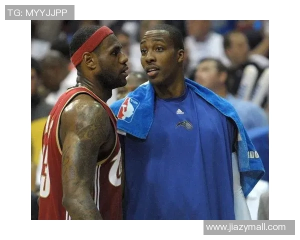 詹姆斯与姚明的篮球传奇对决与友谊之路探讨