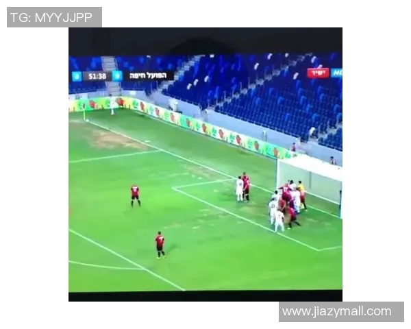 重庆羽毛球队边路渗透战术分析与成败启示