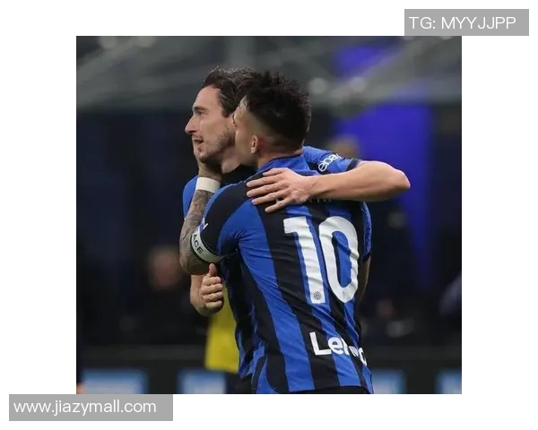 世界杯激战国米逆转波尔图红牌争议引发全场热议与数据分析 世界杯激战国米逆转波尔图红牌争议引发全场热议与数据分析