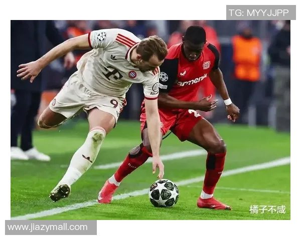 德甲激战：拜仁狂胜巴萨五球大屠杀战术解析与精彩瞬间回顾